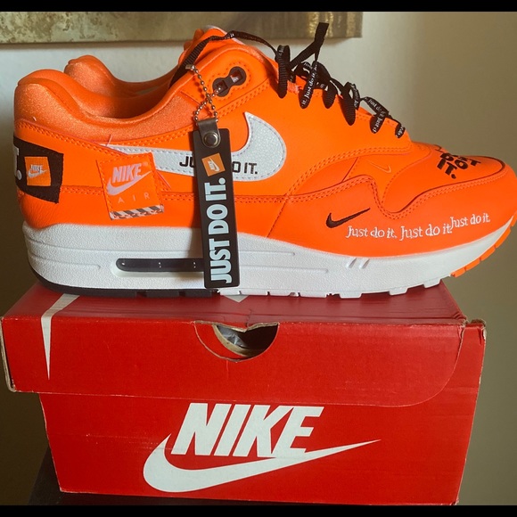nike air just do it orange